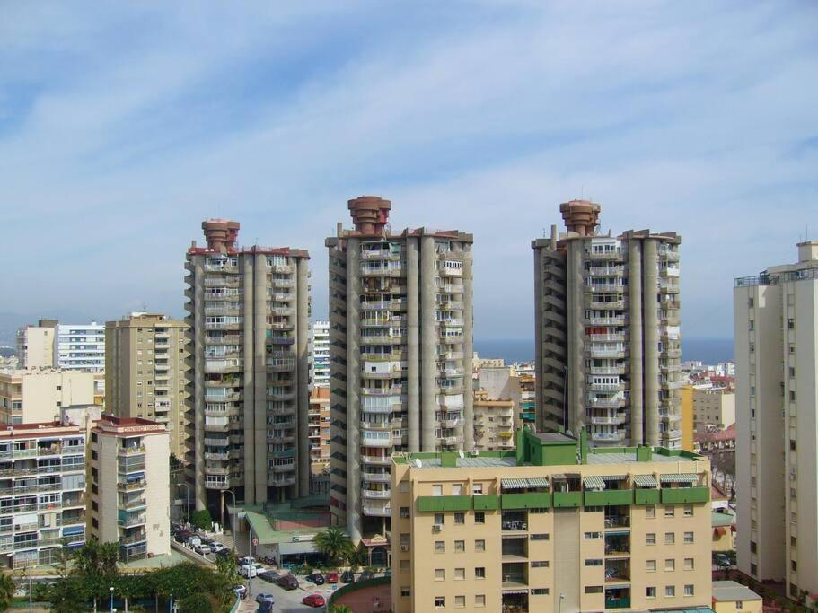 Piso Torres Apartment Torremolinos Exterior photo